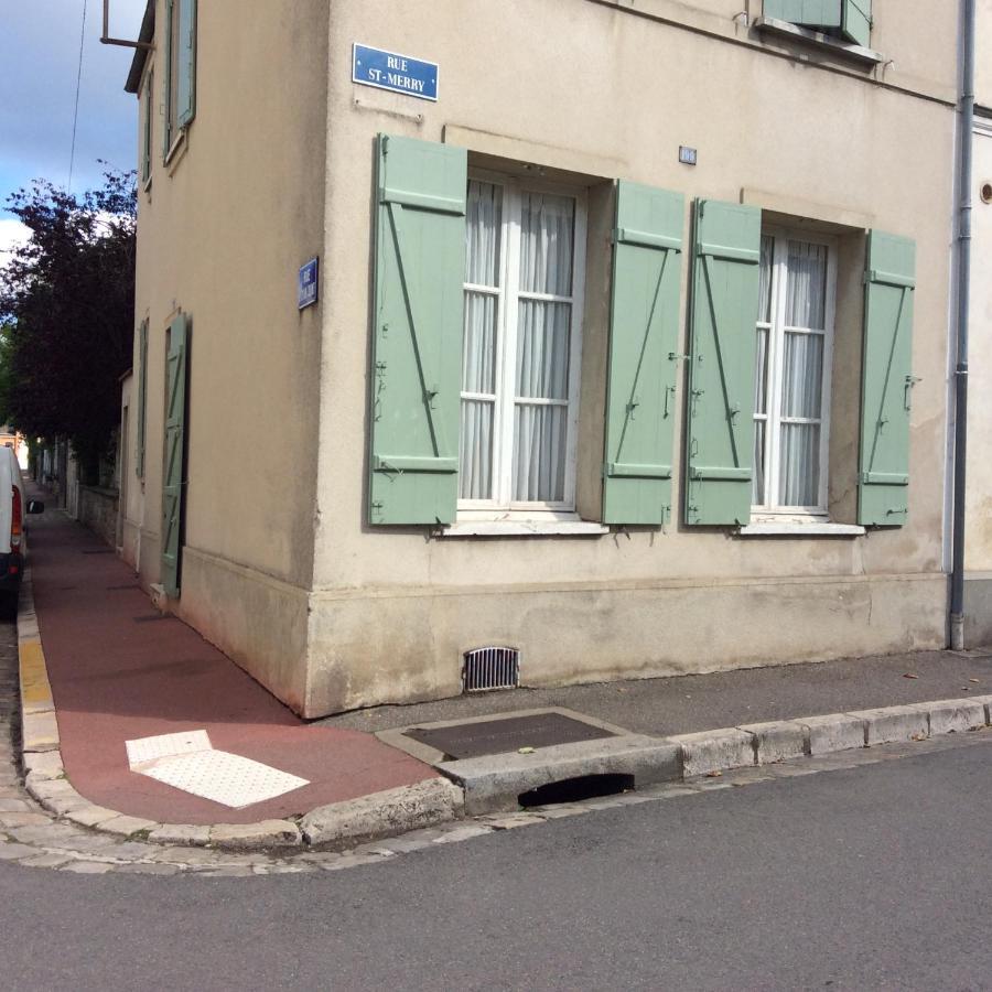 Martine Séjour chez l'habitant